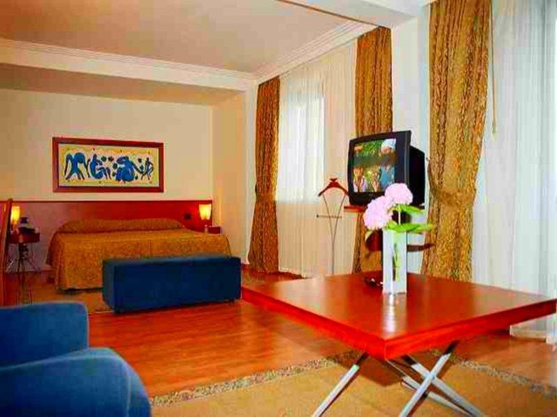 Butrinti Hotel Saranda Zewnętrze zdjęcie